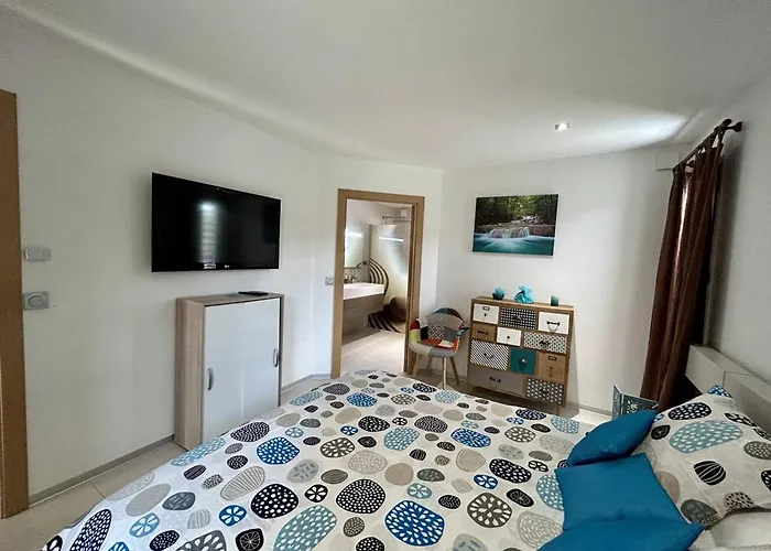 Contemporaine Avec Piscine Privée Et Climatisation à 15min Plages - Fr-1-529-251 Perpignan