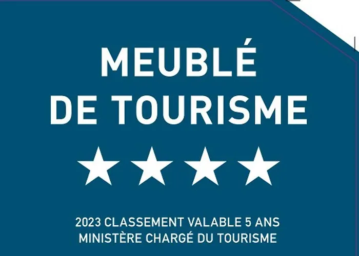 Contemporaine Avec Piscine Privée Et Climatisation à 15min Plages - Fr-1-529-251 *